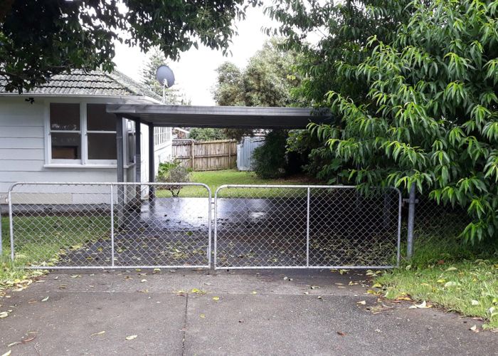 at 13 Coates Cres, Panmure, Auckland City, Auckland