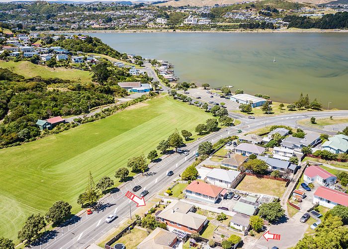  at 130 Main Road, Titahi Bay, Porirua