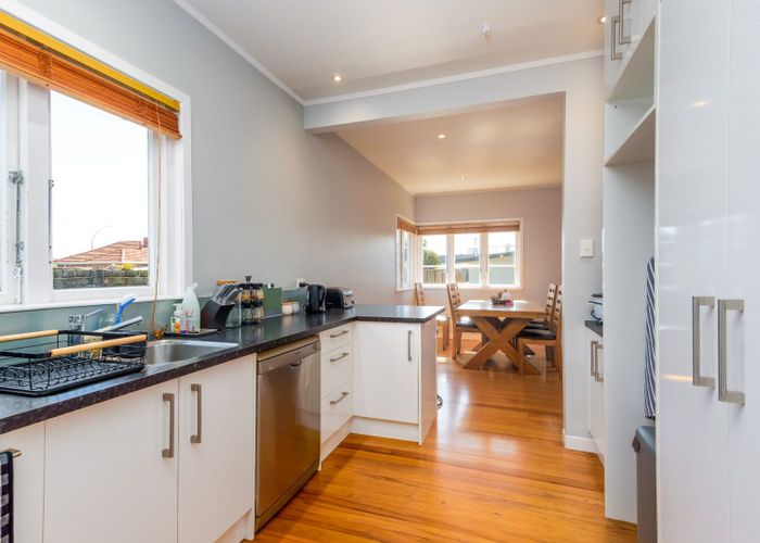  at 6 Howden Road, Fairfield, Hamilton, Waikato