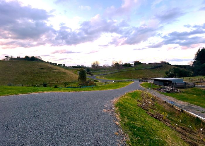  at 61 Pineleigh Drive, Poraiti, Napier