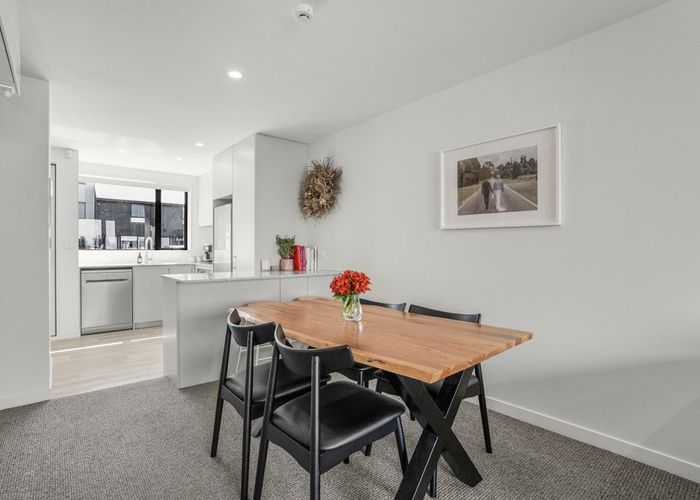  at 8 Te Ara O Te Amo Hohipene, Petone, Lower Hutt, Wellington