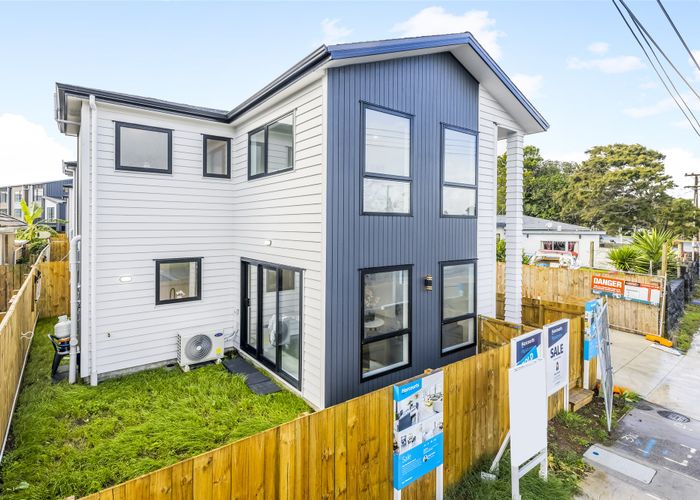  at 141A Russell Road, Manurewa, Auckland