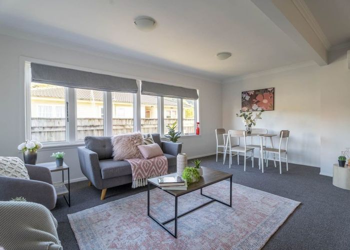  at 7C Mclellan Street, Tawa, Wellington