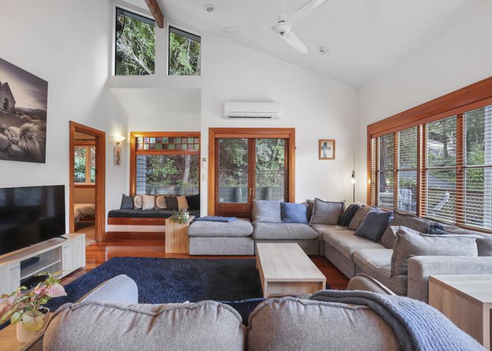  at 47 Rimu Road, Oratia, Auckland