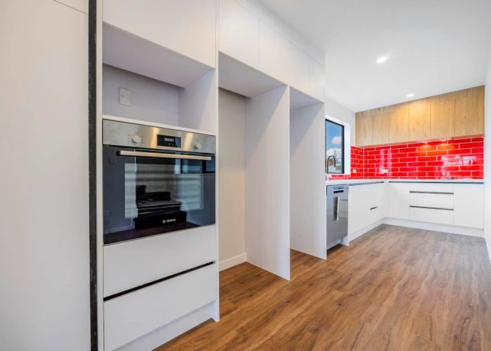  at 1-7/21 Peachgrove Road, Te Atatu Peninsula, Waitakere City, Auckland