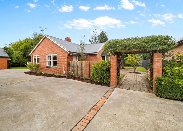  at 69 Racecourse Road, Allenton, Ashburton