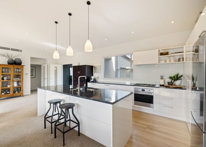  at 6 Roscoe Street, St. Martins, Christchurch City, Canterbury
