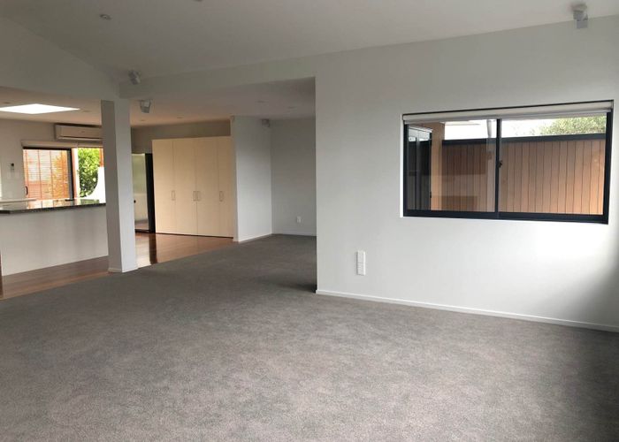  at 36 Takutai Avenue, Bucklands Beach, Manukau City, Auckland