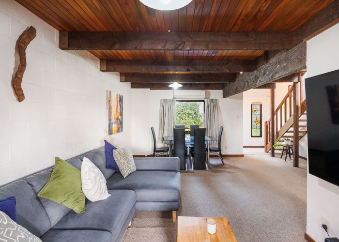  at 43E Manuka Street, Hokowhitu, Palmerston North, Manawatu / Whanganui