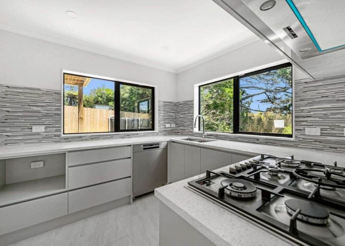  at 18D MacLaurin Street, Blockhouse Bay, Auckland City, Auckland
