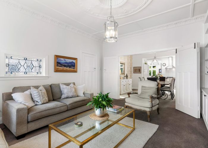  at 28 Friend Street, Karori, Wellington, Wellington