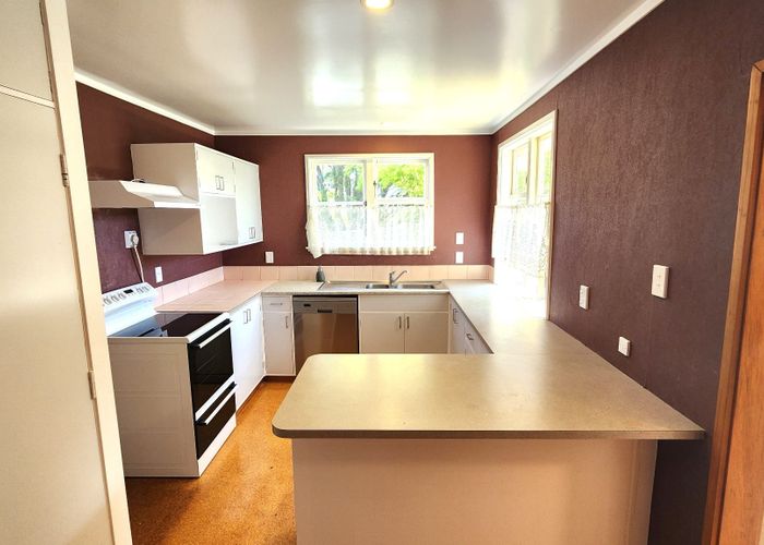  at Stephen Street, Johnsonville, Wellington, Wellington