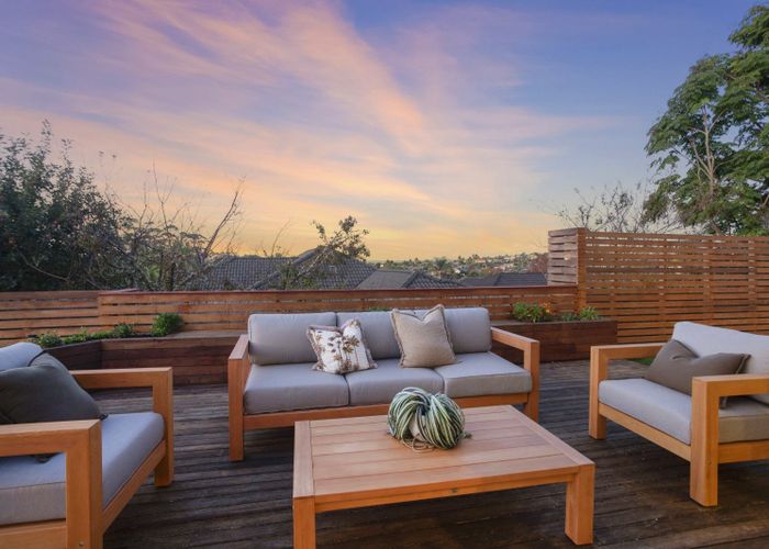  at 41 Sapperton Drive, Henderson, Auckland