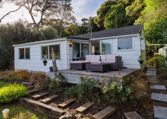  at 74 Fairview Crescent, Omiha, Waiheke Island, Auckland