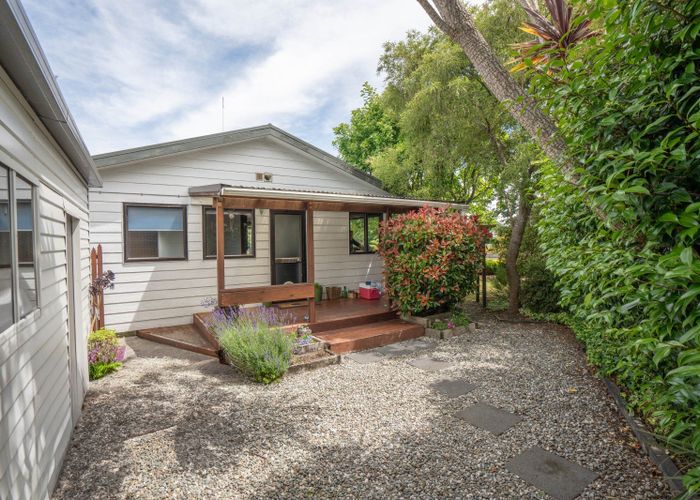  at 2/5 Garden Grove, Nukuhau, Taupō