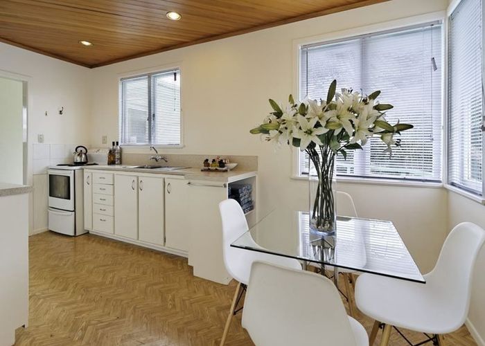  at 12 Surat Place, Glen Eden, Waitakere City, Auckland