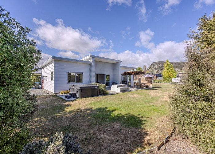  at 3 Finch Street, Albert Town, Wanaka