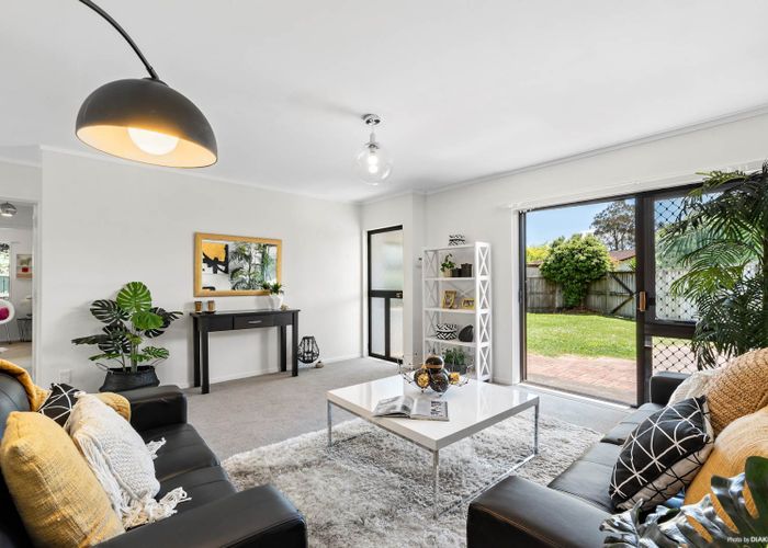 at 30 Kindergarten Drive, Conifer Grove, Takanini