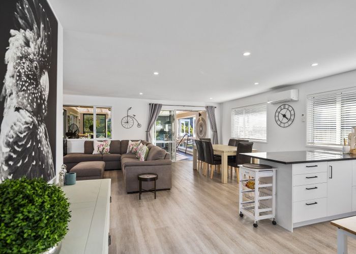  at 168 Ballintoy Park Drive, Welcome Bay, Tauranga