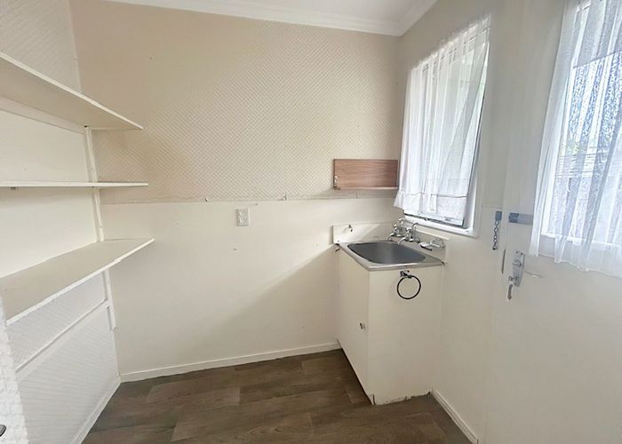  at 19C Churchill Avenue, Hokowhitu, Palmerston North, Manawatu / Whanganui