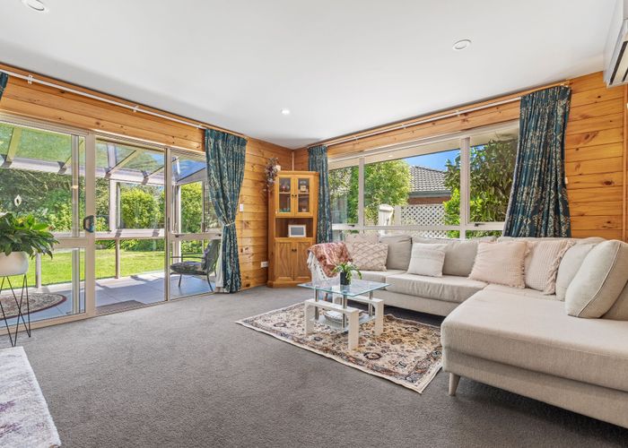  at 9 Thoresby Mews, Avonhead, Christchurch City, Canterbury