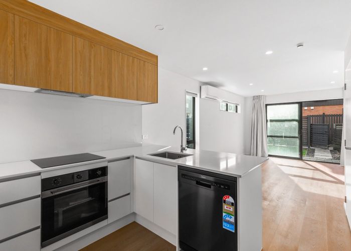  at 10/60 Selo Street, Glen Eden, Waitakere City, Auckland