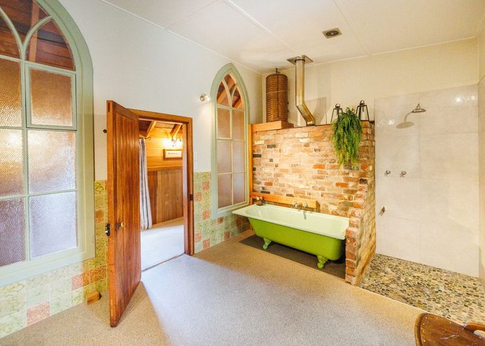  at 1503 Kimbolton Road, Cheltenham