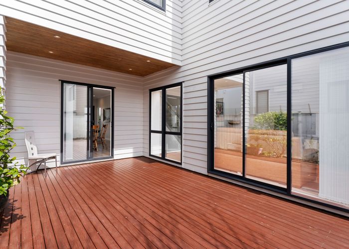  at 10 Riroriro Road, Hobsonville, Waitakere City, Auckland