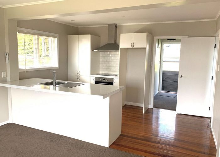  at 400 Paremoremo Road, Paremoremo, Auckland