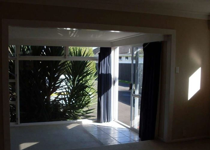  at 42 Knighton Road, Hillcrest, Hamilton, Waikato