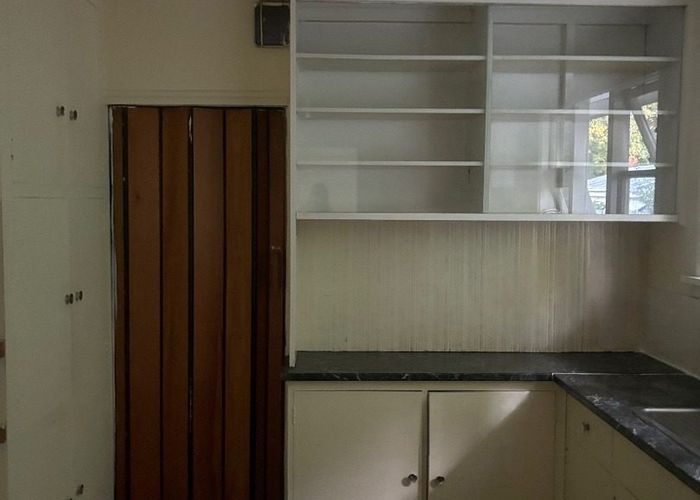  at 8 Lochee Road, Upper Riccarton, Christchurch City, Canterbury