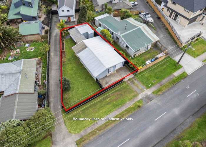  at 233 Metcalfe Road, Ranui, Auckland