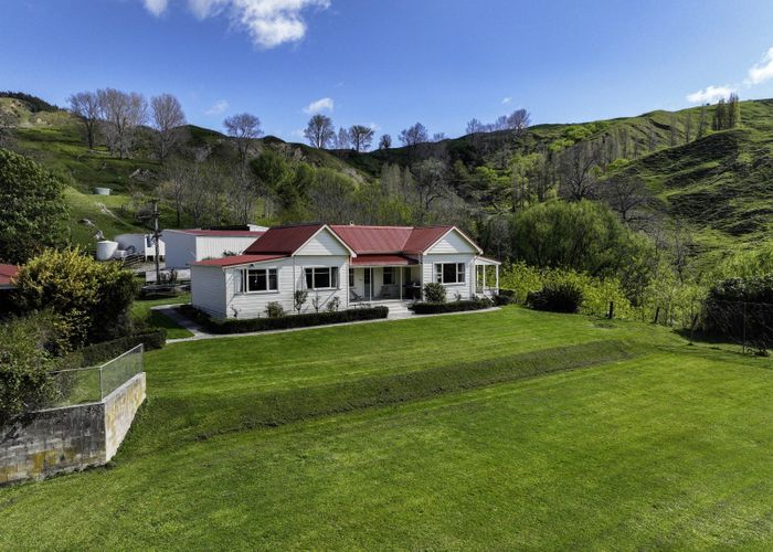 For sale 335 Takapau Road, Tolaga Bay, Gisborne, Gisborne homes.co.nz