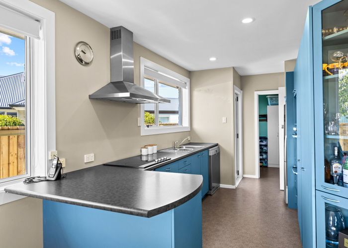  at 39 Martbern Crescent, Bishopdale, Christchurch