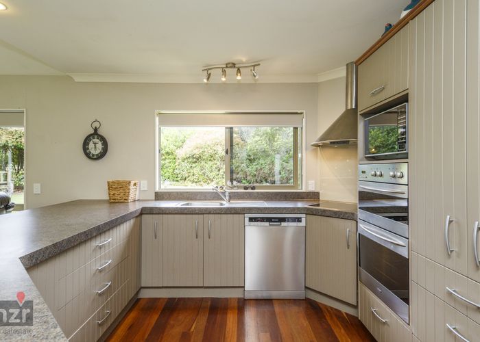  at 62 Almadale Road, Cheltenham, Feilding