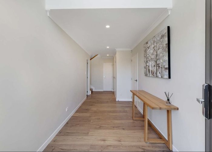  at 31 Surf View Crescent, Red Beach, Whangaparāoa