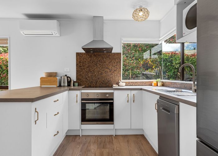  at 2/23 Towai Street, Stoke, Nelson, Nelson / Tasman