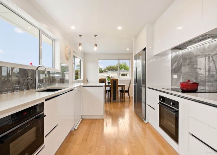  at 626 East Coast Road, Pinehill, Auckland