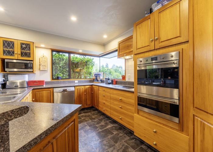  at 743 Landsborough Road, Claremont