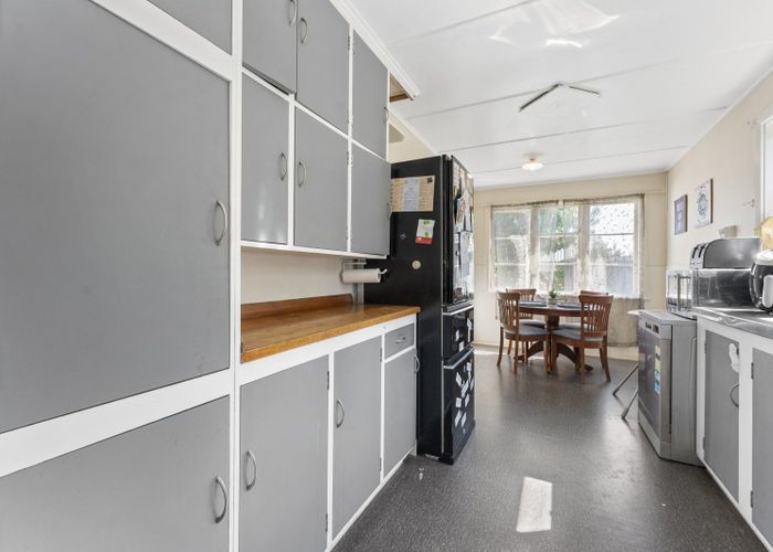  at 37 Rangiora Avenue, Roslyn, Palmerston North