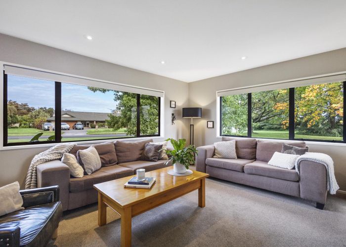  at 12 Cowley Drive, Leamington, Cambridge