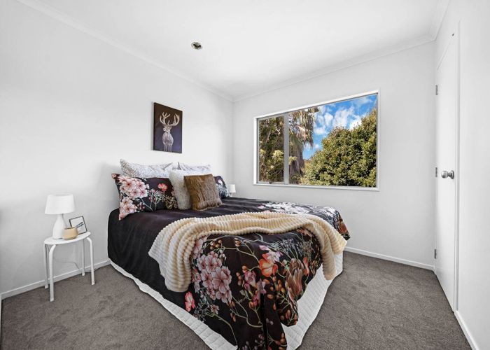  at 23 McKinley  Road, Sunnyvale, Waitakere City, Auckland