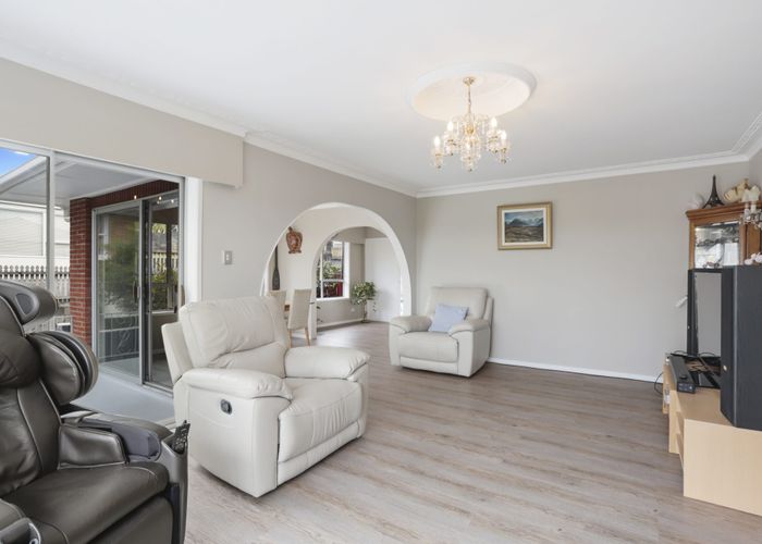 at 14 Ramelton Road, Mount Roskill, Auckland