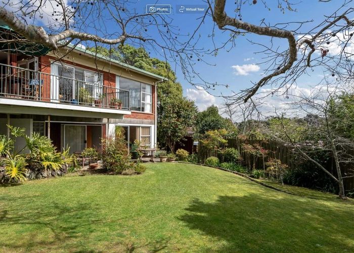  at 9 Castleton Drive, Mellons Bay, Manukau City, Auckland