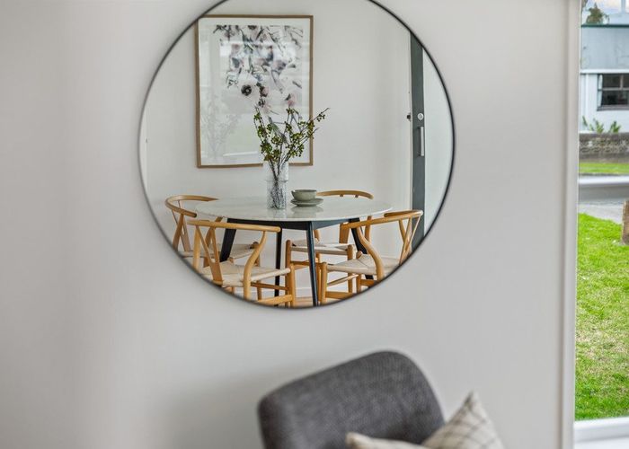  at 1/14 Westwell Road, Belmont, North Shore City, Auckland
