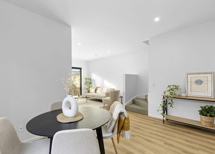  at a/b/43 Raukawa Street, Stokes Valley, Lower Hutt, Wellington