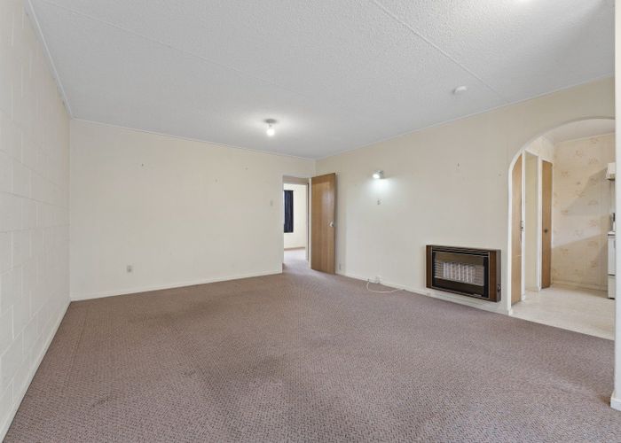  at 706B Pioneer Highway, Takaro, Palmerston North