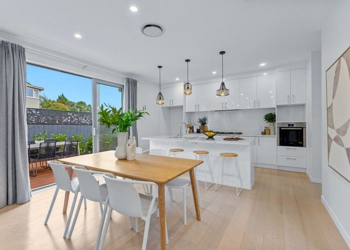  at 10B Rutherford Terrace, Meadowbank, Auckland City, Auckland
