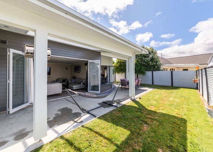  at 1 Tennyson Avenue, Kelvin Grove, Palmerston North