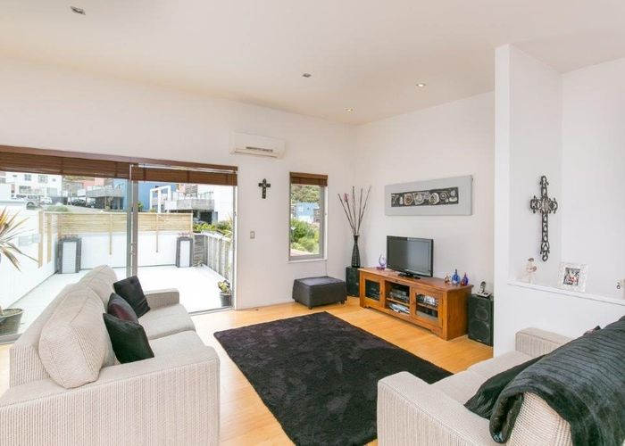  at 78 Saddleback Grove, Karori, Wellington